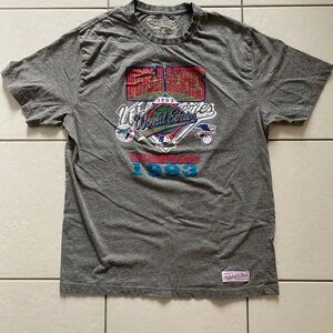 Mitchell & Ness Blue Jays Grey Short Sleeve Tee with Vintage Graphic